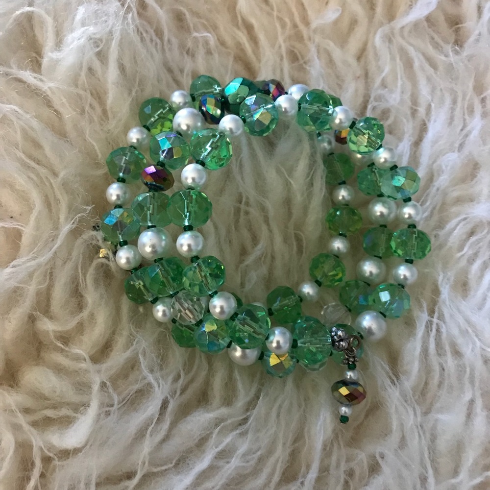 Beautiful Set 💚 - Picture 5 of 7